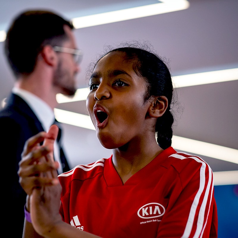 kia-official-match-ball-carrier-at-2019-fifa-womens-world-cup-france-tm