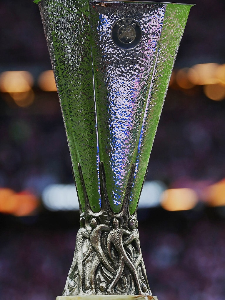 uefa-europa-league-trophy